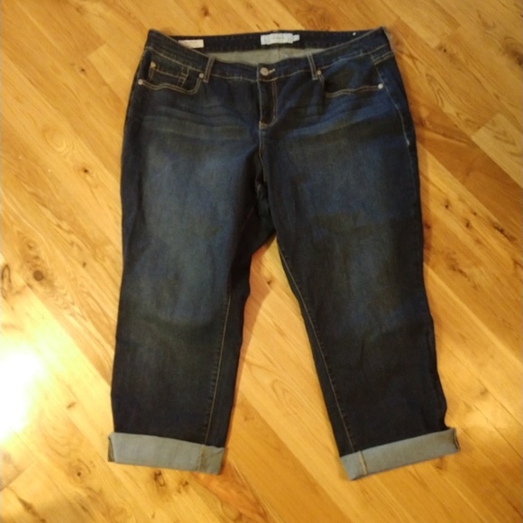 torrid Denim - Torrid Boyfriend Capri Jeans